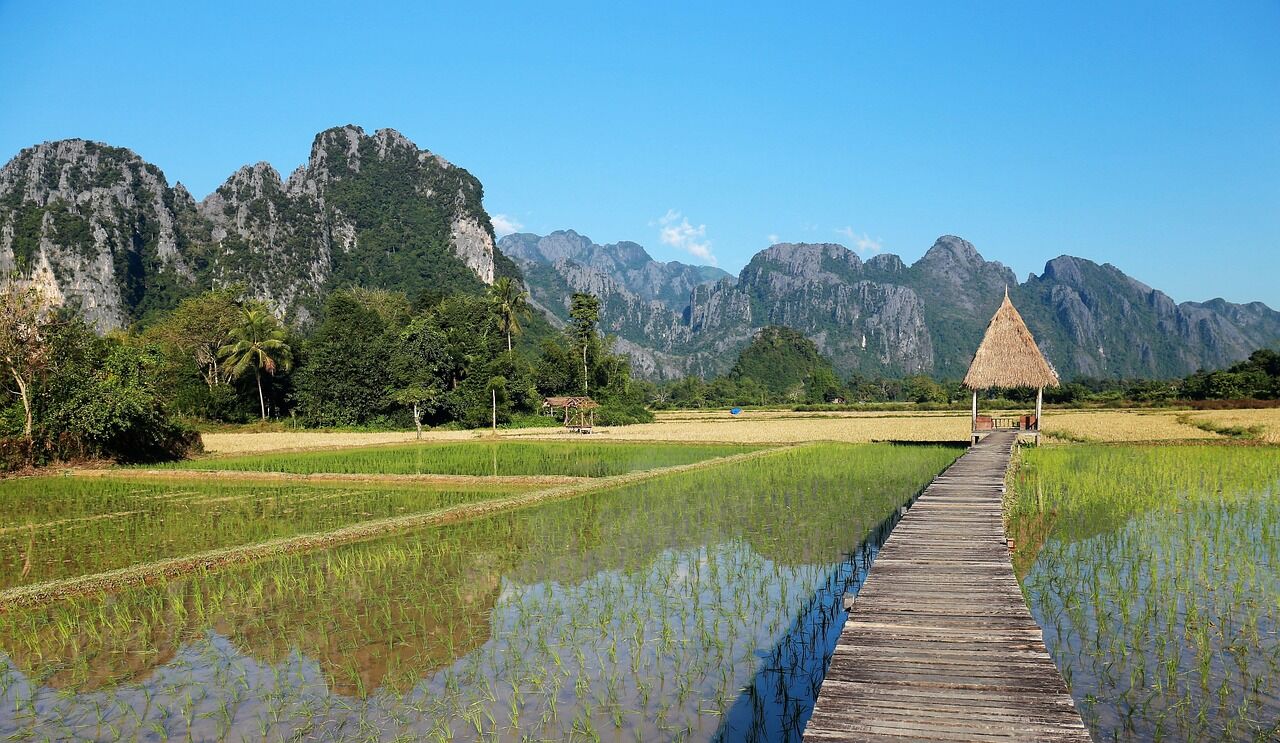 Follow the iconic Southeast Asia backpacker route